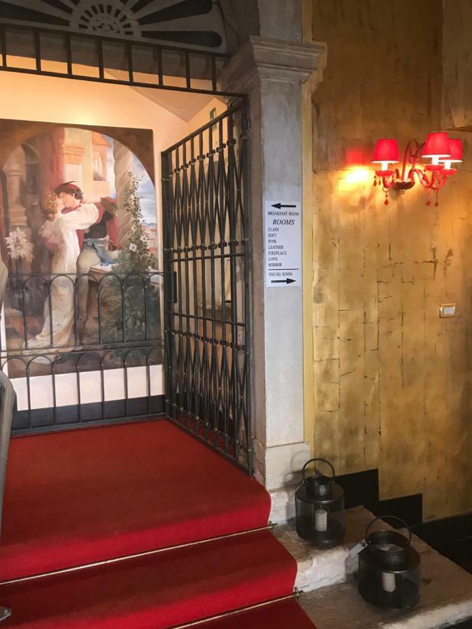 فندق سوغنو دي جوليتا إي روميو البندقية المظهر الخارجي الصورة